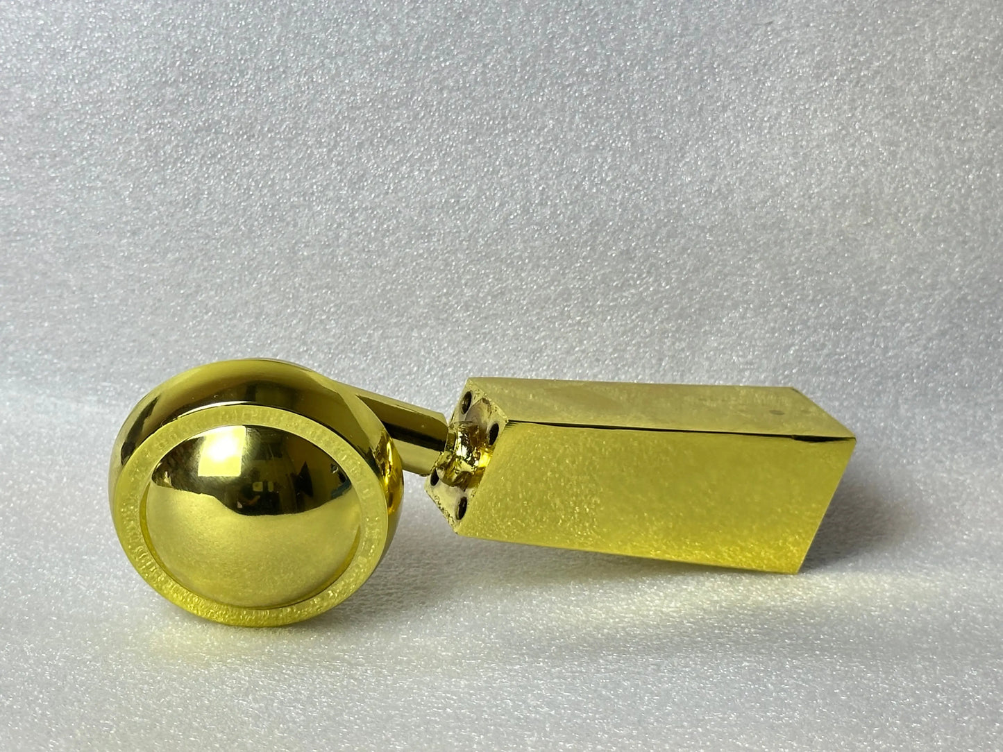 63mm Furniture Caster Swivel Zinc Alloy Polished Brass Plated Square Cup Mounting KCW Casters